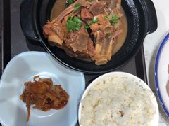 -傻根大肉面(三美店)