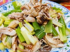 -闯关东东北农家菜(崂山石老人店)