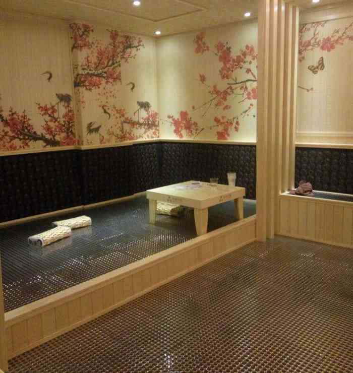 环境都还不错了.价位在合理些就更好了