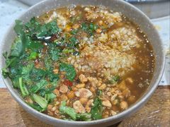 -肖肖酸萝卜鱼火锅(总店)