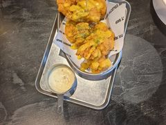 -W COLLECTIVE  DESSERT SHOP