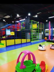 -蹦贝运动中心·蹦床·攀岩·闯关(龙岗店)