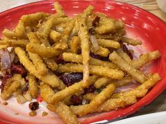 -江城燕子大排档(江汉路步行街店)