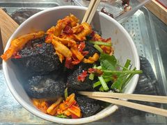 -黑色经典臭豆腐·湖南特产(步行街店)
