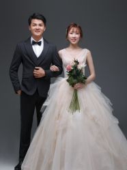 -女王风尚STUDIO·轻奢化定制