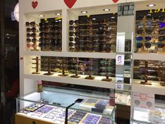 -广州宝岛眼镜武汉和光眼镜市场西区店