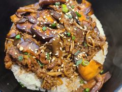 -青瓦炭韩潮烤肉(花园道店)