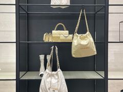 -Chanel(德基广场店)