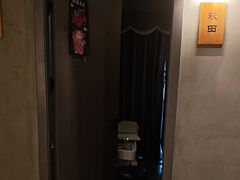 -施奈儿.洗头頭療.按摩SPA.采耳(上梅林店)