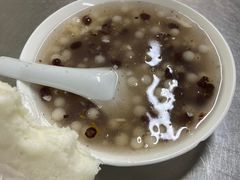 -芳婆糕团店(王府大街店)
