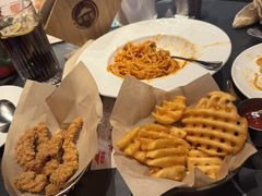 -必胜客(桐乡吾悦广场店)