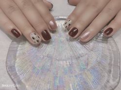 -雅洁美甲美睫
