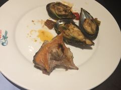 -小天鹅戴斯酒店鲸鲨百汇创作料理