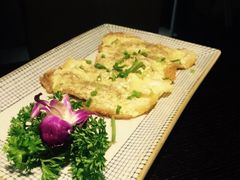 -HIHE Bistro·Oyster Bar(华熙live店)