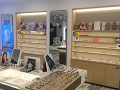 -三目眼镜·蔡司视觉合作店(青浦宝龙店)