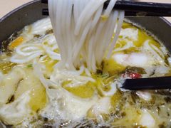 -灵芝妹子海鲜米线(凯德和平广场店)