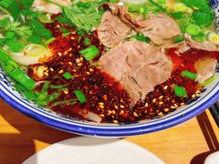 -嘻小北·兰州清汤牛肉面(太平洋森活天地店)