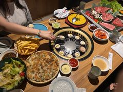 -炼火烤肉店