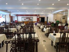 大堂-鑫巴蜀小镇 · 水煮鱼专研店(玉桥店)