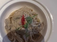 -卡普里披萨·牛扒·下午茶