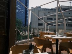 景观位-Nana And Her Friends Restaurant 娜娜家(小寨原力场店)