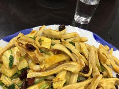 瑞杰烧烤-瑞杰烧烤店·24小时营业(山东路店)