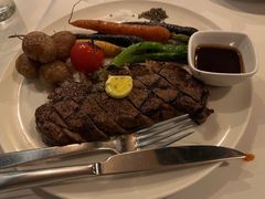 -WOLFGANG PUCK KITCHEN & BAR(迪士尼小镇店)