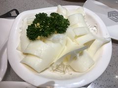 黄喉-味之绝美蛙鱼头火锅(花都店)