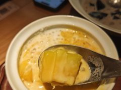-RUXU入续糖水铺与包(卓悦中心店)