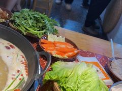 -赵美丽·重庆社区火锅·直营店(火车东站·中豪国际店)