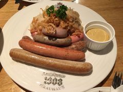 -皇冠自酿啤酒坊(中国红街5号楼店)