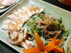 -Lam Vien Restaurant