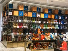 零售区-VENCHI 闻绮(北京国贸商城店)