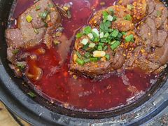 -洪平血旺椒麻鸡雅鱼饭店(熊猫大道店)
