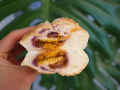 咸蛋黄紫薯包-雀食面包店(钟楼店)