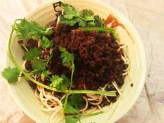 -巴厘龙虾·榜首油焖大虾(洞庭·艺术洋房店)