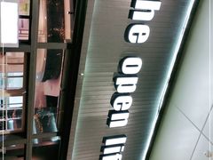 -The open life(万象城店)
