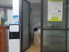 -龙脊堂龙氏推拿 整脊(陆家浜店)