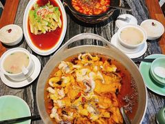 -青红之间·新派融合川菜(慈云寺店)