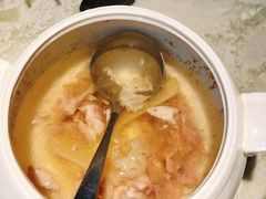 绣球菌炖肉汁-啫·粤风料理·啫啫煲(仓山万达广场店)