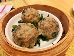 发财年年有鱼-添好运点心专门店(百老汇店)
