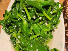 蒜蓉豌豆尖-渝信川菜(西单店)