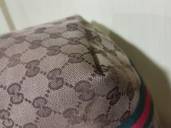 -爱革·洗衣改衣·洗鞋修鞋·洗包修包·奢侈品护理(宝地广场店)