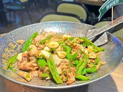-费大厨辣椒炒肉(吉联MALL店)
