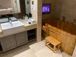 -百丽雅QueenSpa双美中心