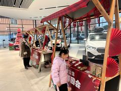 -宁波宝信宝马4S店(江北日湖店)