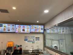 -卷们·现制生日蛋糕·蓝风车动物奶油(金源店)