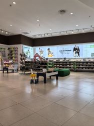 -孩子王(建邺金鹰世界店)