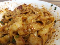 油泼肉酱面-小二面店