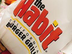 -The Habit Burger Grill 哈比特汉堡(爱琴海店)